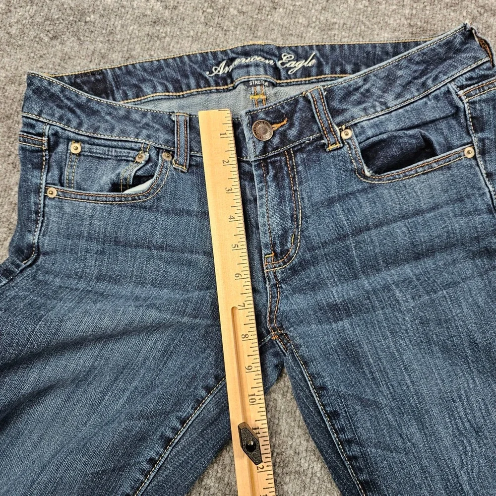 American Eagle Favorite Boyfriend Jeans Womens 12 Medium Wash Stretch Denim Y2K
